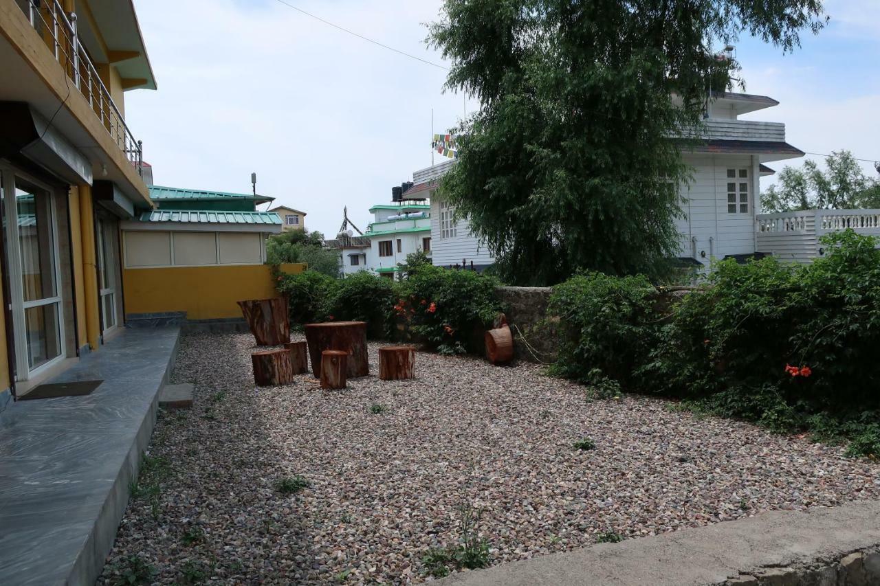 Zhim Zhim Guest House Бир Экстерьер фото
